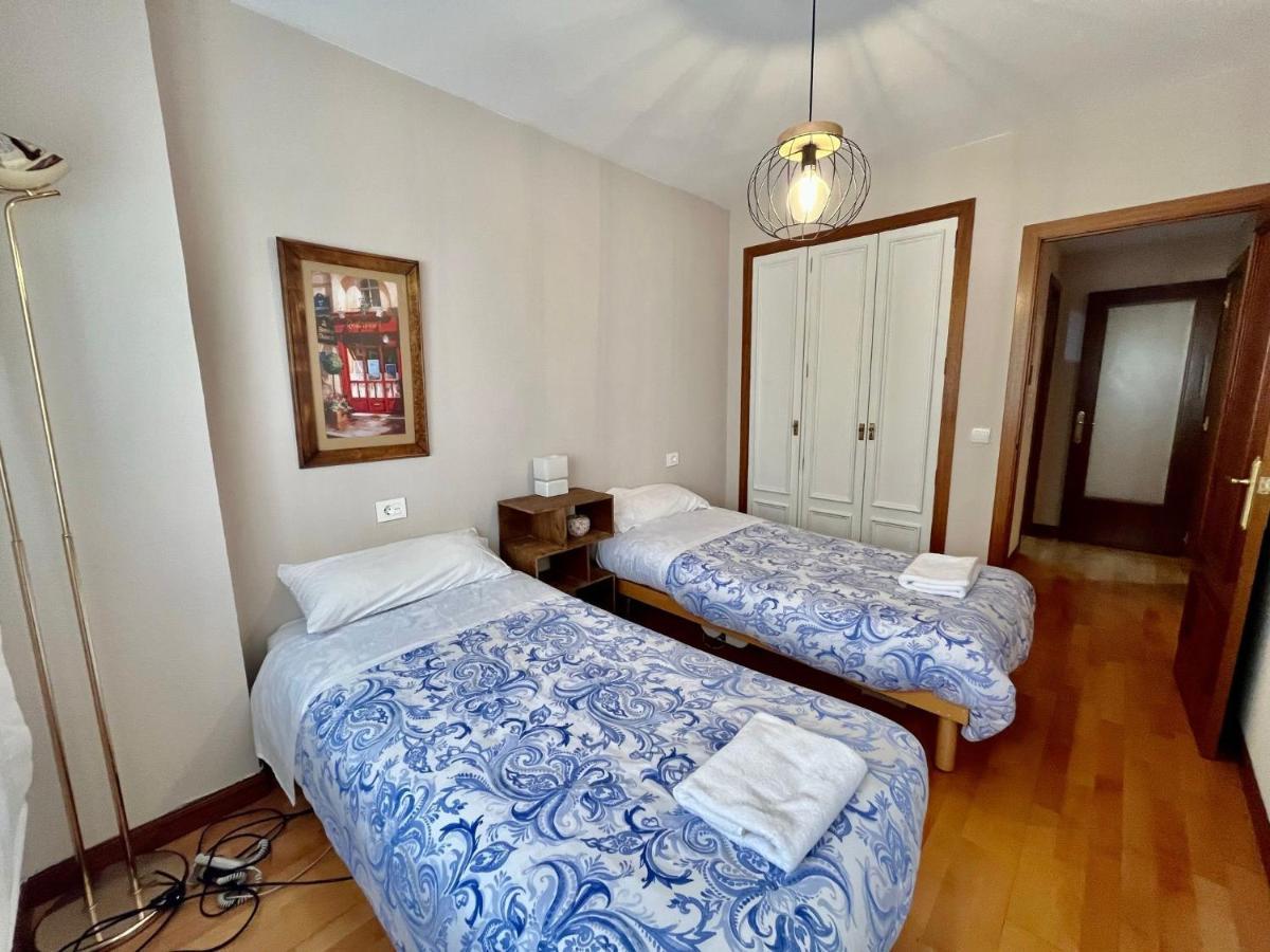 Atuaire Home Agradable Apartamento En El Centro De Burgos Parking Incluido Bagian luar foto