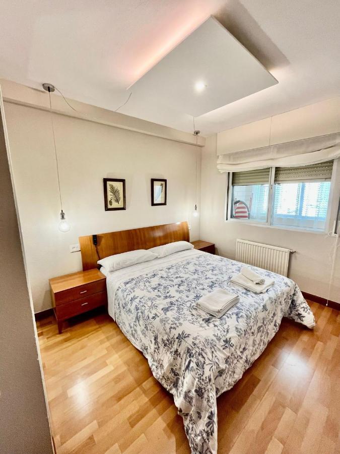Atuaire Home Agradable Apartamento En El Centro De Burgos Parking Incluido Bagian luar foto